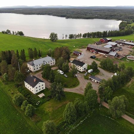 Апартаменты Malgomajgarden 1 Вильхельмина Экстерьер фото